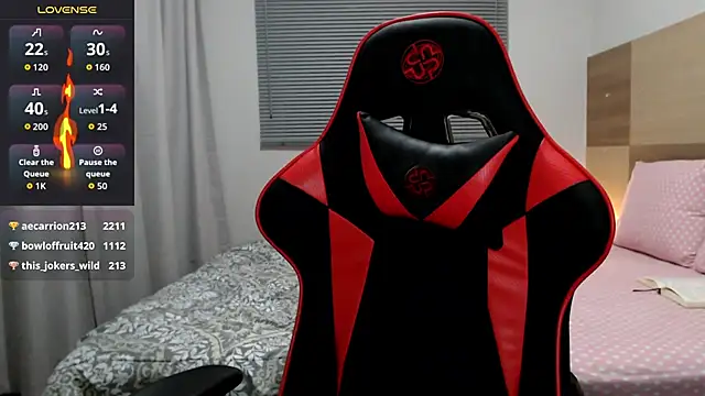 Naughty_AnnnのライブXXXチャット