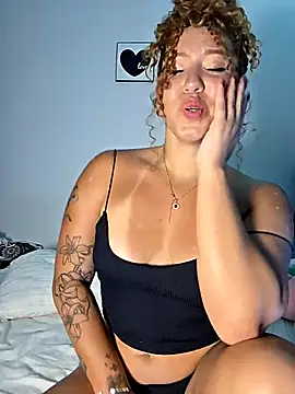 __elissa's Live XXX Chat