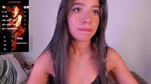 lillielover16 Adlı Modelin Canlı XXX Sohbeti