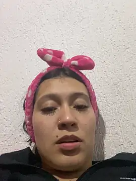 MiaFox_03 Pertunjukan Webcam