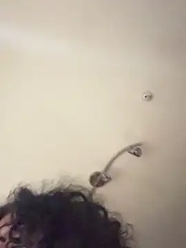 Angeliccreamyrican লাইভ XXX চ্যাট