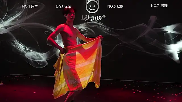 MS-180- élő XXX-chatje