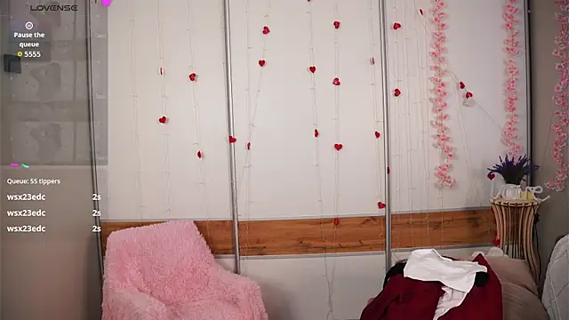 RoseliaLocatellin Live XXX chat