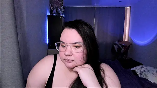 YoshinoSomei Adlı Modelin Canlı XXX Sohbeti