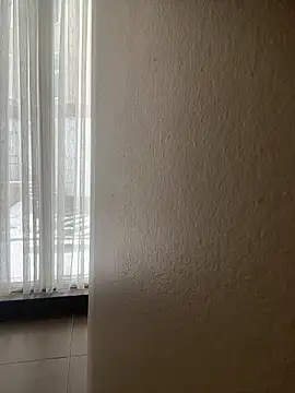 AuraaNova Adlı Modelin Canlı XXX Sohbeti