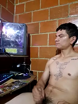 Show modela Yac99 na web-kameri