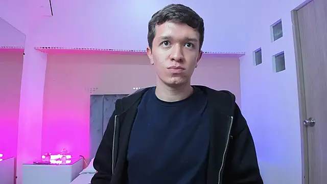 ken_col's Live Chat Room