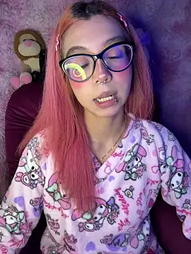 Valen-Foxx1: διαδικτυακό σόου στην κάμερα