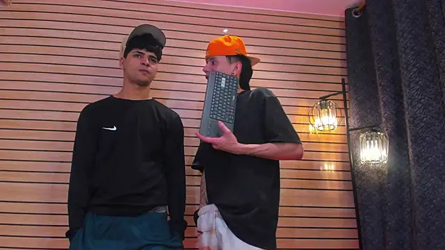 TheBatMansion's Webcam Show