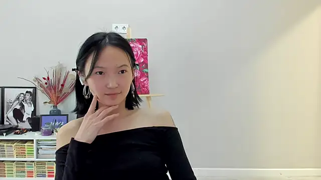 XXX chat uživo modela ailey_chao