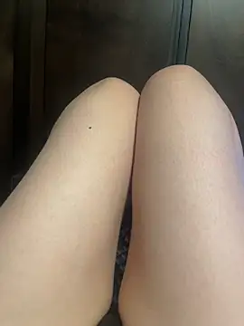 KITTEN-10 – Naživo XXX chat