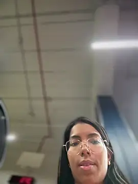 Онлайн чат XXX SheenaBrooke