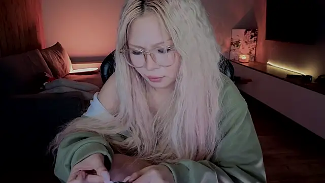 RileyMee Live XXX-chat