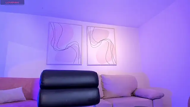 TaraLawrence Live XXX Chat