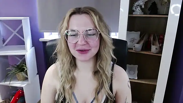 Živý XXX chat Zoey_Erotic