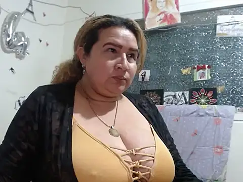 Chat XXX Live Perla1981--