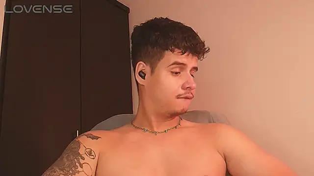 BjornSteel Pertunjukan Webcam