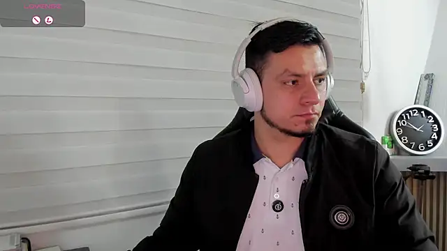 Rick_AdamsのライブXXXチャット