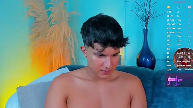 Leo_Savage_ élő XXX-chatje