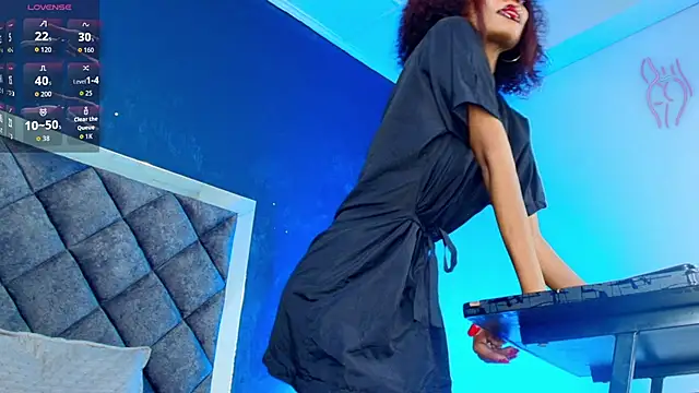 Chat XXX en directo de hilary_banks1