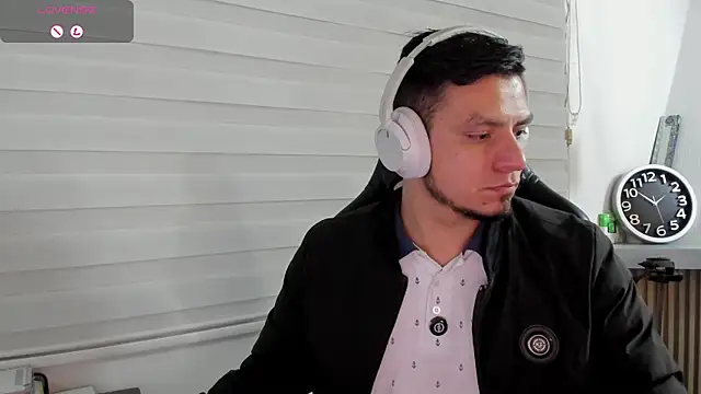 Rick_Adams élő XXX-chatje