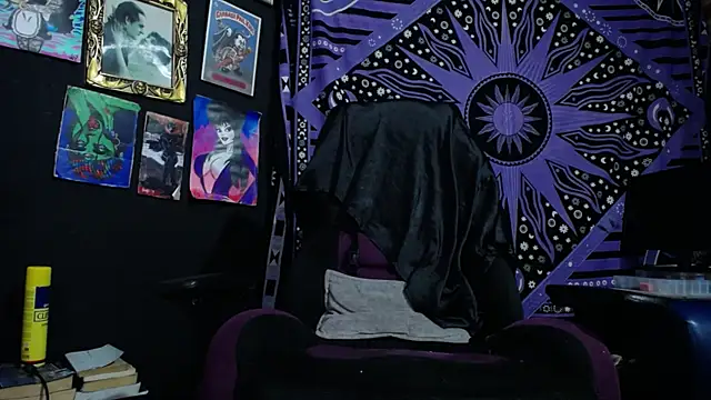 Yourmadame_P Live XXX Chat