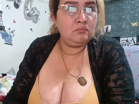 Perla1981-- Obrolan Langsung XXX