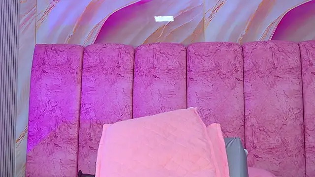 Živý XXX chat emmacurvy