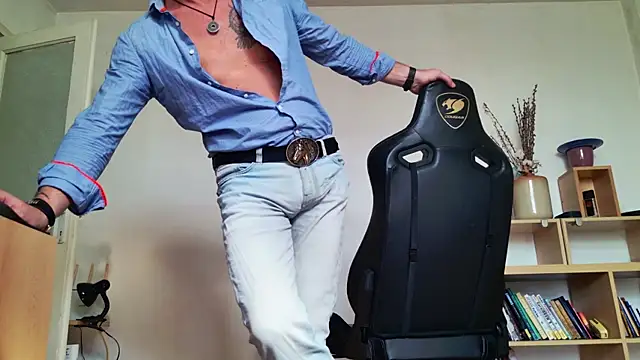 ChrisKox's Live Sex Cam Show