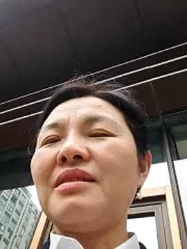 Chatroom XXX en direct de WHUANUOZANYTO