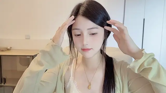 HaagenDazs_'s Live XXX Chat