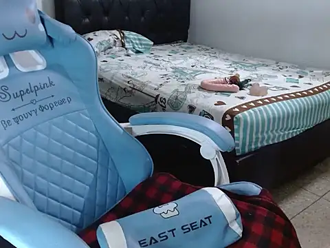 Sembang XXX Secara Langsung nathasha_Angi