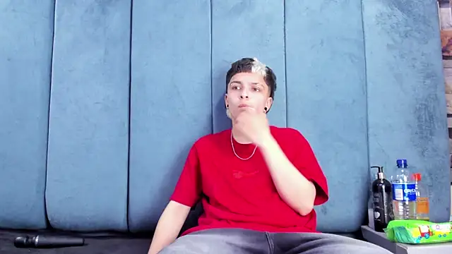 Megan_Thompson_'s Live XXX Chat