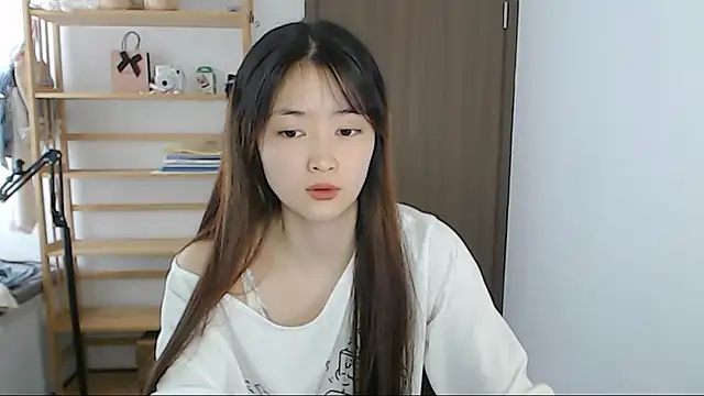 Mimi-cnbaby's Live XXX Chat