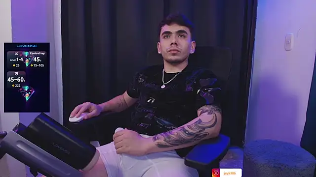 Guccy_Boy_Club 网络视讯表演