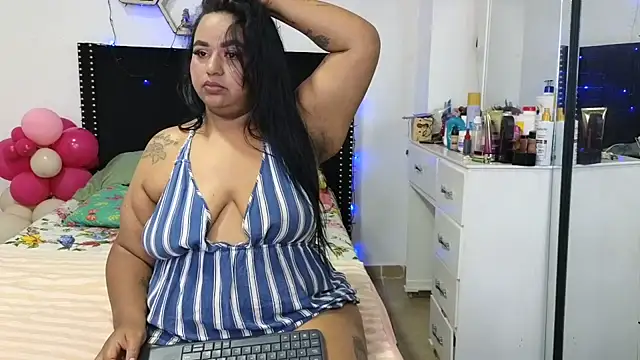 charlotte_077 Chat XXX in diretta