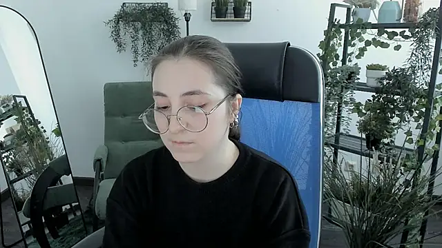 VirtuallVoyant 现场XXX聊天