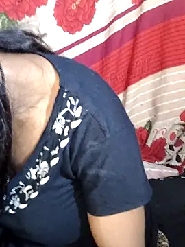 XXX chat uživo modela Itz_Aisha__