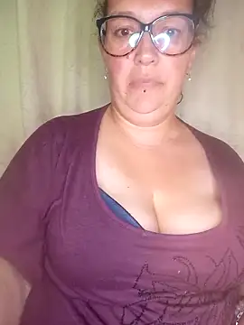 _Saraqueen Live XXX-Chat