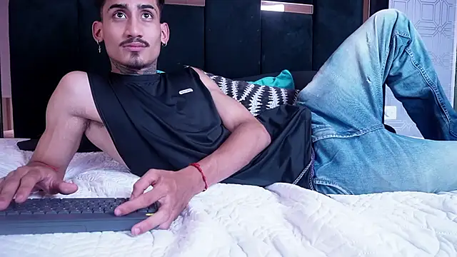 Онлайн чат XXX Dark_Eros_