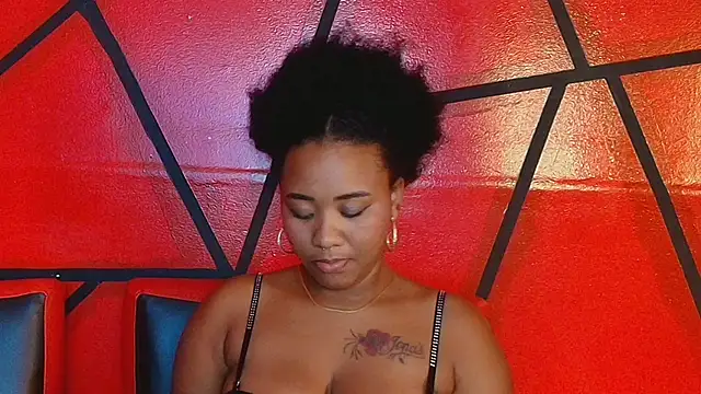 Pamela_Cortezz Chat XXX in diretta