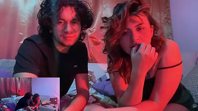 NickMellow_MayaMush webkamerás műsora