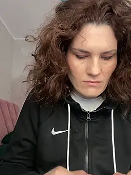 Ms-Lust1-: онлайн-секс-чат