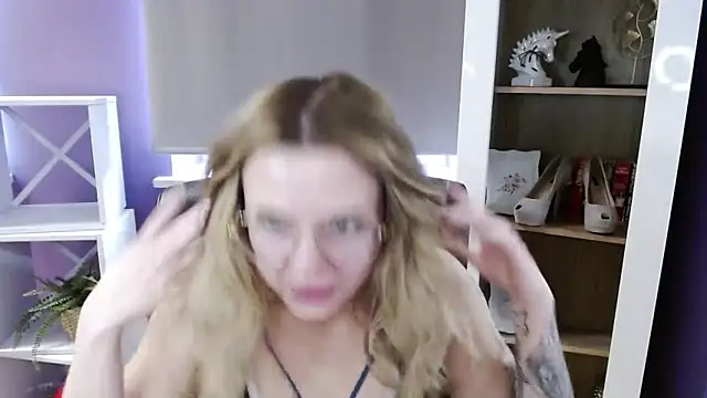 Zoey_Erotic 现场XXX聊天