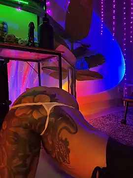 thebrattygoddess élő XXX-chatje