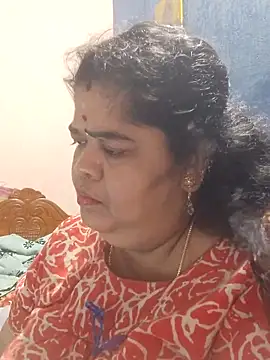 tamilthanushri: онлайн-секс-чат