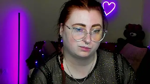 دردشة Alicia_love00 الجنسية المباشرة