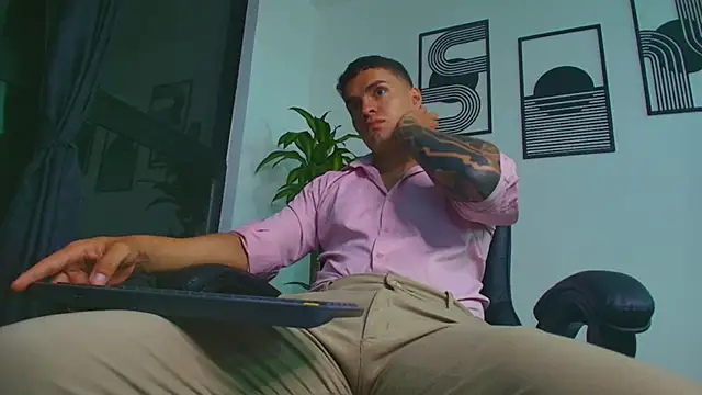 แชท XXX สดของ ALPHA_DOMINUS_