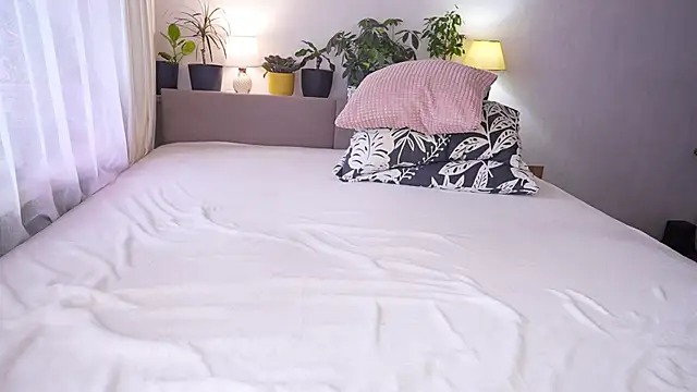 دردشة Lily_minx الجنسية المباشرة