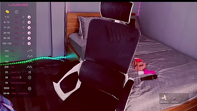 Chat +18 de NinaSin ao vivo